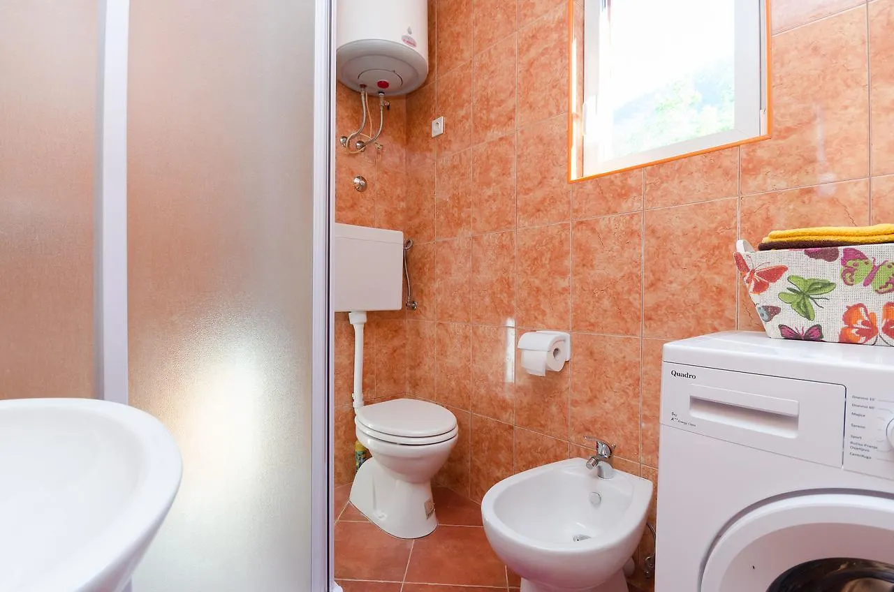 House Nado Villa Pulgarija Čepić Nyaraló